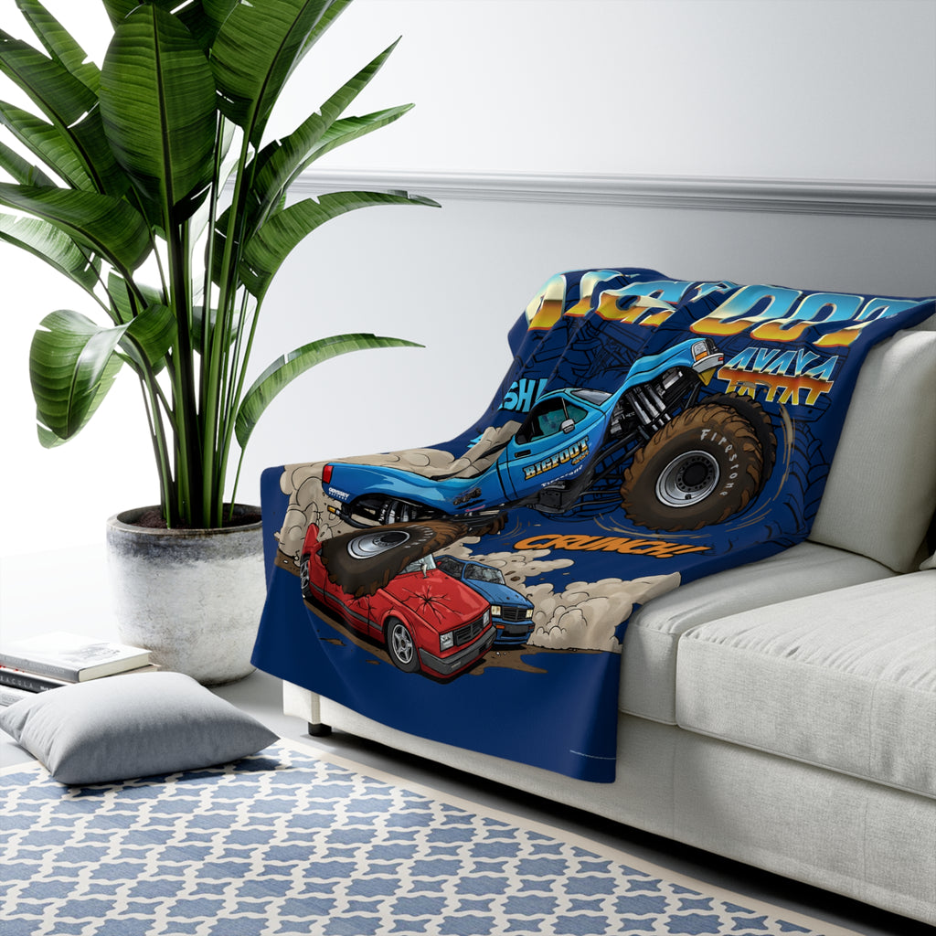 BIGFOOT 4X4X4® "Smash! Crunch!" 50x60 USA-Made Sherpa Blanket — Ultra-Soft Plush Throw